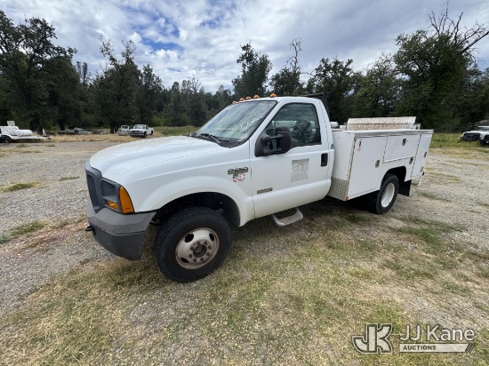 (Anderson, CA) 2005 Ford F-350 SD Service Truck Not Running, Condition Unknown