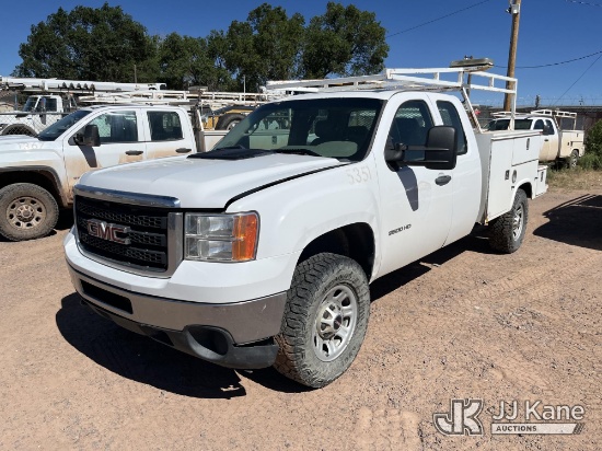 (Fort Defiance, AZ) 2013 GMC Sierra 2500HD 4x4 Extended-Cab Service Truck Not Running, Condition Unk