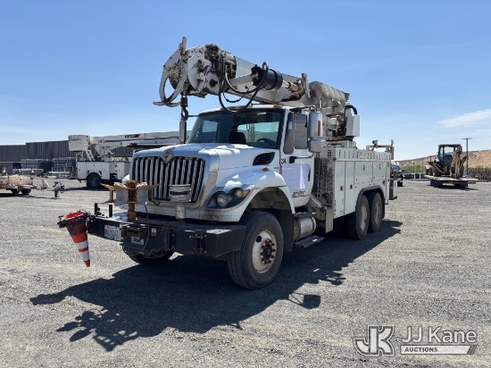 (West Richland, WA) Altec D2050A-BR, Digger Derrick rear mounted on 2012 International 7500 T/A Util