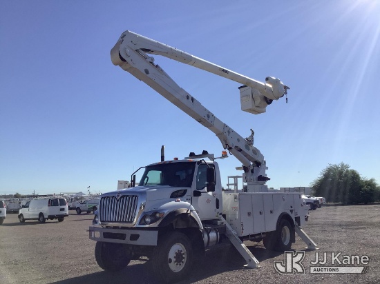 (Phoenix, AZ) Altec AA55, Material Handling Bucket Truck rear mounted on 2021 International HV507 Ut
