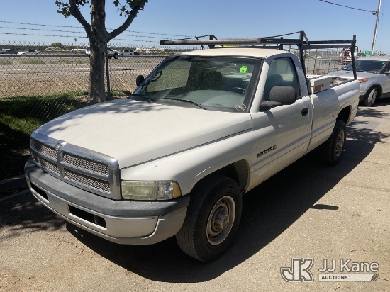 (Dixon, CA) 2001 Dodge Ram 2500 Reg. Cab Long Bed Pickup Truck Runs & Moves