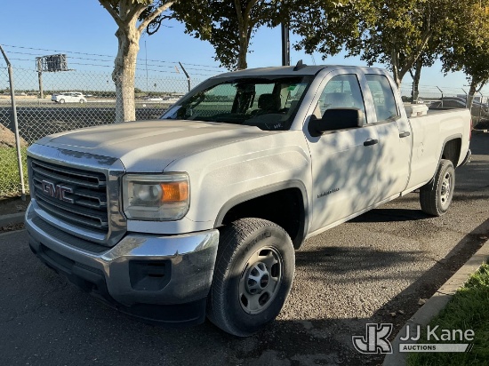 (Dixon, CA) 2015 GMC Sierra 2500HD Extended-Cab Pickup Truck Runs & Moves