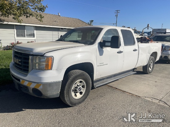 (Dixon, CA) 2009 GMC Sierra 3500HD Work Truck Crew Cab Pickup Truck Runs & Moves