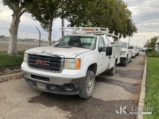 (Dixon, CA) 2013 GMC Sierra 2500HD Service Truck Runs & Moves