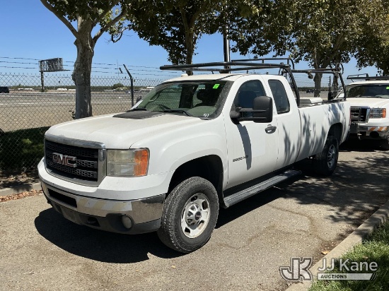 (Dixon, CA) 2013 GMC Sierra 2500HD Extended-Cab Pickup Truck Runs & Moves