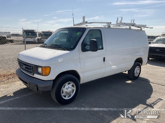 (Dixon, CA) 2007 Ford Econoline E-350 Super Duty Cargo Van Runs & Moves