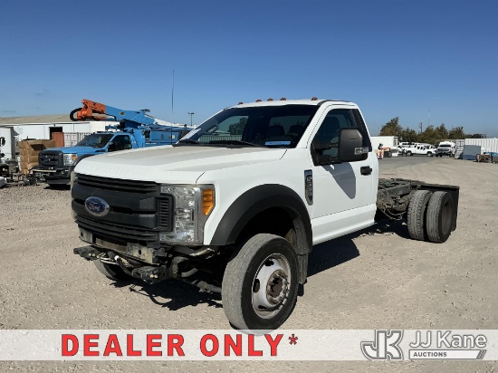 (Dixon, CA) 2017 Ford F-550 Regular Cab DRW Cab & Chassis Runs & Moves, Dash Warning Indicators On