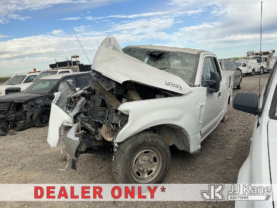 (Dixon, CA) 2017 Ford F-350 SD Extended-Cab Service Truck Not Running)(Collision & Structural Integr