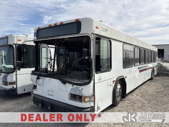 (Dixon, CA) 2002 Gillig Low Floor Bus Not Running, Conditions Unknown