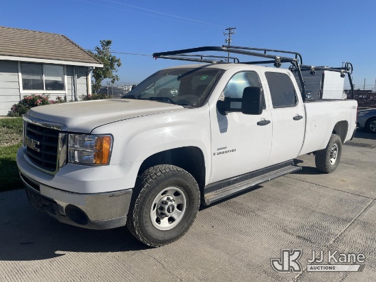 (Dixon, CA) 2009 GMC Sierra 3500HD Work Truck Crew Cab Pickup Truck Runs & Moves