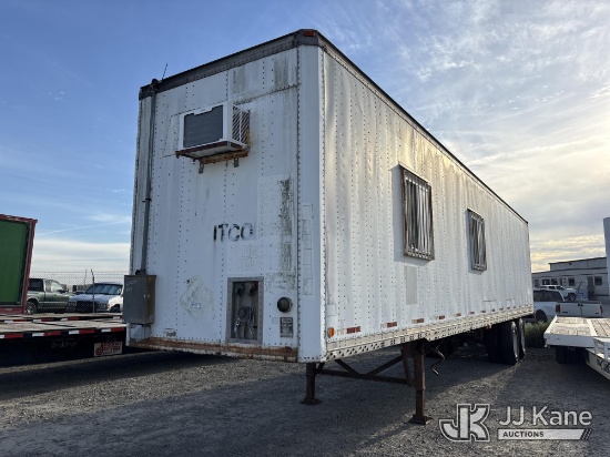 (Dixon, CA) 2019 Monon Office Trailer, Dimensions: Length 44ft Width 8ft