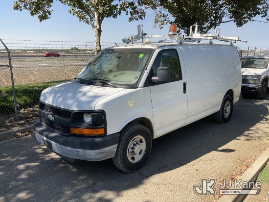 (Dixon, CA) 2006 Chevrolet Express 3500 Cargo Cargo Van Runs & Moves