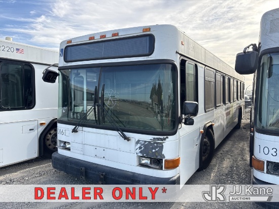 (Dixon, CA) 2001 Gillig Low Floor Bus Not Running, Conditions Unknown