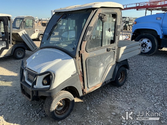 (Dixon, CA) ___ Club Car Carryall 300 Golf Cart, Carryall 300 Seller States: Non Running, Cosmetic R