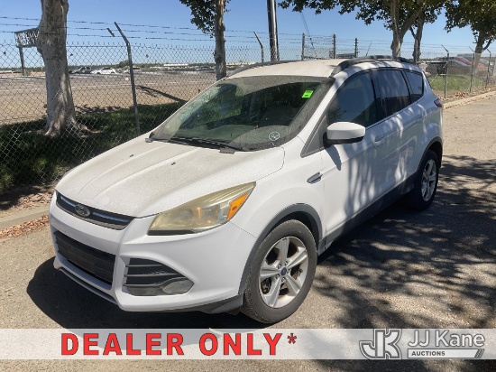 (Dixon, CA) 2014 Ford Escape 4-Door Sport Utility Vehicle Runs & Moves) (Dash Warning Indicators On)
