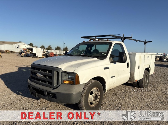 (Dixon, CA) 2005 Ford F-350 SD Service Truck Runs & Moves, Dash Warning Indicators