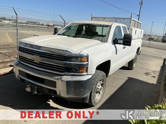 (Dixon, CA) 2016 Chevrolet Silverado 2500HD Extended-Cab Pickup Truck Runs & Moves)(Transmission/Dri