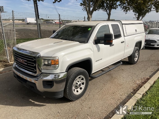 (Dixon, CA) 2015 GMC Sierra 3500HD Base Double Cab Long Box Crew-Cab Pickup Truck Runs & Moves