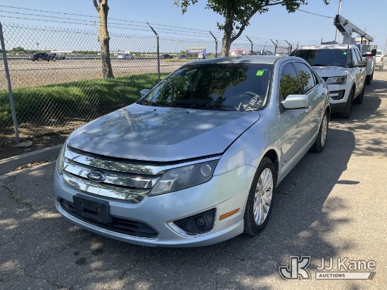 (Dixon, CA) 2010 Ford Fusion Hybrid Sedan 4-Door Sedan Runs & Moves
