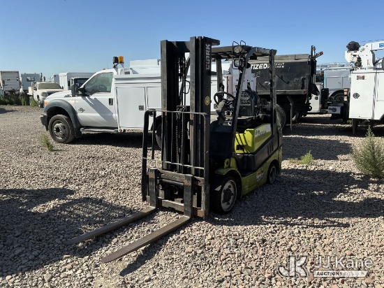 (Dixon, CA) 2017 Clark C25CL Rubber Tired Forklift Needs Propane Tank