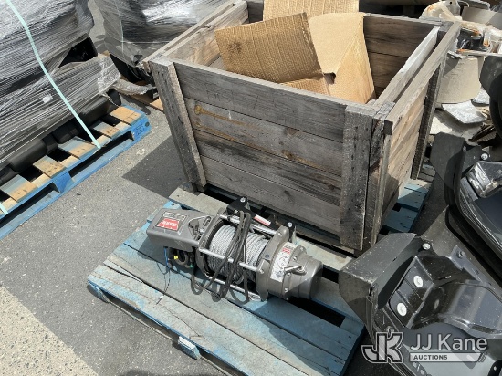 (Dixon, CA) Warn Winch & Miscellaneous Items (Used) NOTE: This unit is being sold AS IS/WHERE IS via