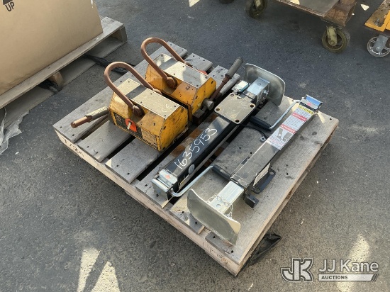 (Dixon, CA) Lifting Magnets & Trailer Jacks (Used) NOTE: This unit is being sold AS IS/WHERE IS via