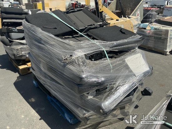 (Dixon, CA) Seats (Used) NOTE: This unit is being sold AS IS/WHERE IS via Timed Auction and is locat