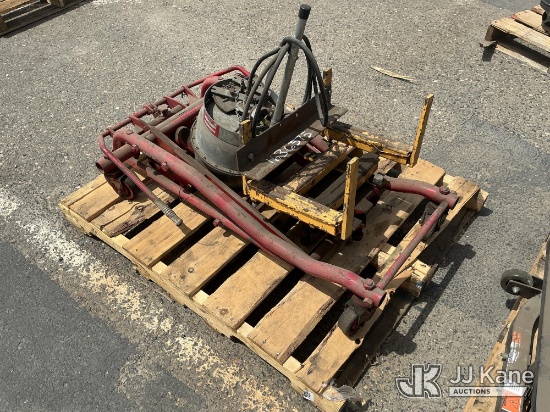 (Dixon, CA) Transmission Jack (Used) NOTE: This unit is being sold AS IS/WHERE IS via Timed Auction