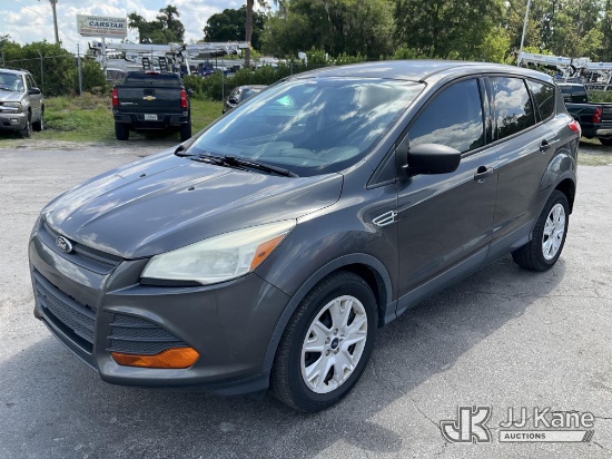 (Ocala, FL) 2015 Ford Escape 4-Door Sport Utility Vehicle Runs & Moves