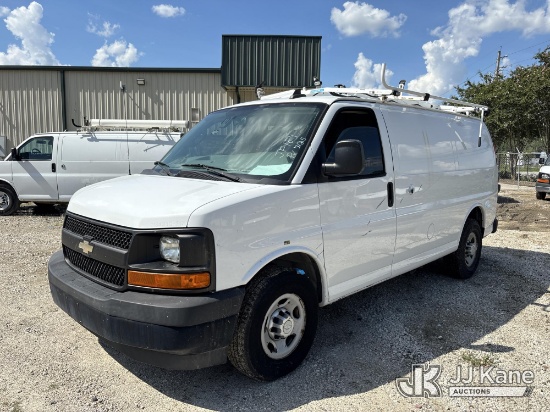 (Jacksonville, FL) 2017 Chevrolet Express G2500 Cargo Van Runs & Moves) (Dash Warning Indicators On,