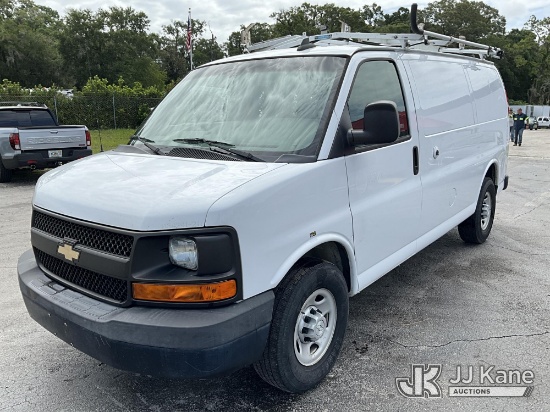 (Ocala, FL) 2017 Chevrolet Express 2500 Cargo Van Runs & Moves) (Mileage 84379, Dash Warning Indicat