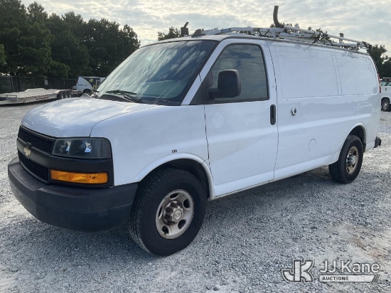 (Villa Rica, GA) 2018 Chevrolet Express 2500 Cargo Van Runs & Moves) (Dash Warning Indicators On
