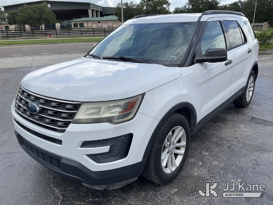 (Ocala, FL) 2017 Ford Explorer 4-Door Sport Utility Vehicle Runs & Moves) (Dash Warning Indicators O