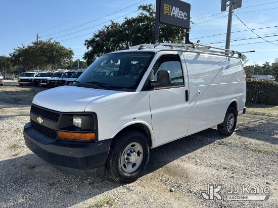 (Jacksonville, FL) 2017 Chevrolet Express 2500 Cargo Van Runs & Moves) (Dash Warning Indicators On