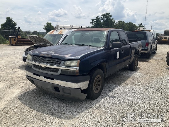 (Villa Rica, GA) 2005 Chevrolet Silverado 1500 Extended-Cab Pickup Truck Not Running, Condition Unkn