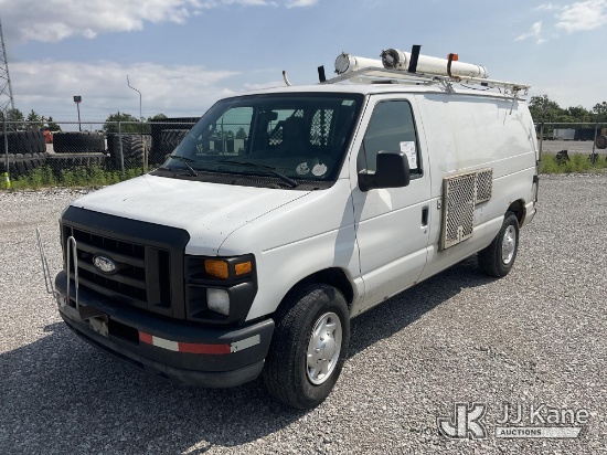 (Verona, KY) 2011 Ford Econoline E-250 Cargo Van Runs & Moves) (Dash Warning Indicators On, Exterior
