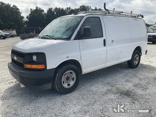 (Villa Rica, GA) 2017 Chevrolet Express G2500 Cargo Van Runs & Moves