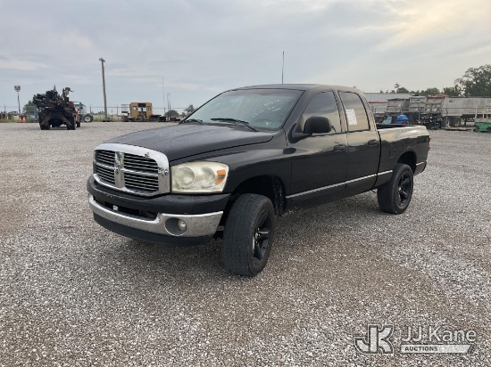(Verona, KY) 2007 Dodge Ram 1500 Crew-Cab Pickup Truck Runs & Moves) (Corrosion