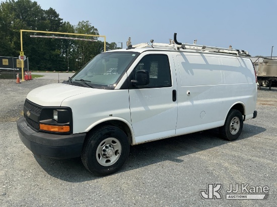 (China Grove, NC) 2016 Chevrolet Express G2500 Cargo Van Runs & Moves) (Windshield Defects-See Pictu
