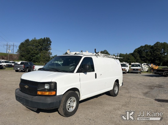 (Florence, SC) 2016 Chevrolet Express G2500 Cargo Van Runs & Moves) (Dash Warning Indicator On-See D