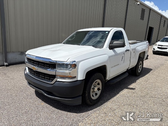 (Ozark, AL) 2017 Chevrolet Silverado 1500 4x4 Pickup Truck, (Co-op Owned) Runs & Moves