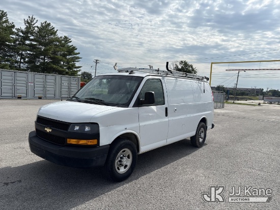 (Lebanon, TN) 2018 Chevrolet Express G2500 Cargo Van Runs & Moves