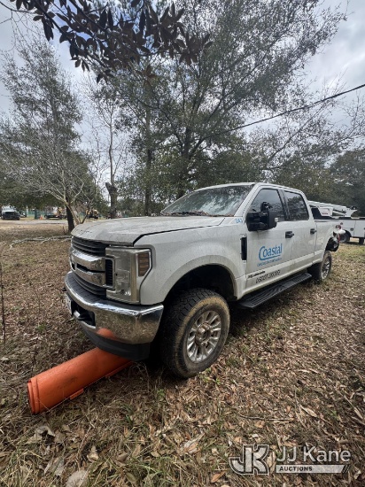 (Milton, FL) 2019 Ford F-250 SD Crew-Cab Pickup Truck Wrecked, Not Running, Condition Unknown, Inter