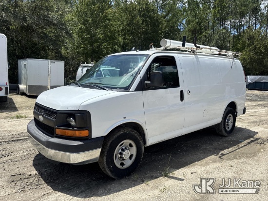 (Jacksonville, FL) 2014 Chevrolet Express G2500 Cargo Van Runs & Moves) (Dash Warning Indicators On