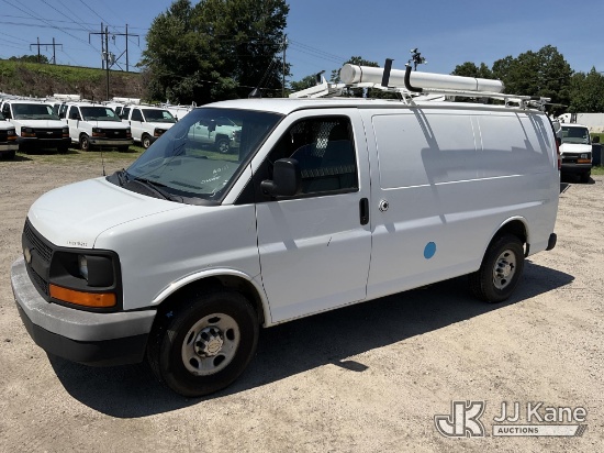 (Florence, SC) 2013 Chevrolet Express G2500 Cargo Van Runs & Moves