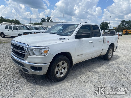 (Villa Rica, GA) 2022 RAM 1500 Big Horn Quad Cab Extended-Cab Pickup Truck Runs & Moves) (Dash Warni