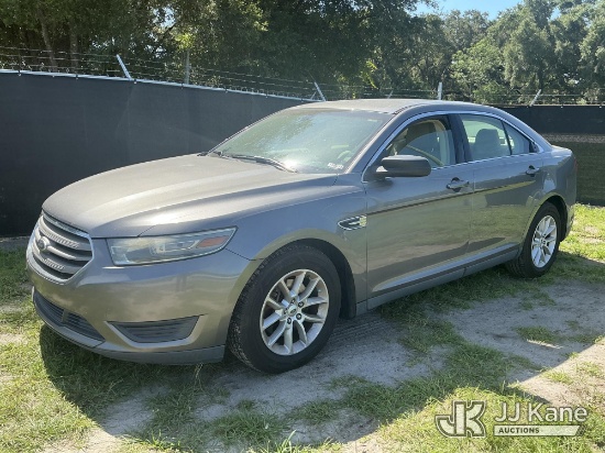 (Tampa, FL) 2014 Ford Taurus SE 4-Door Sedan, State of Florida Unit Runs & Moves) (FL Residents Purc