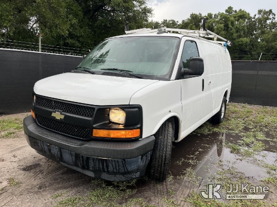 (Tampa, FL) 2017 Chevrolet Express G2500 Cargo Van Runs & Moves) (Dash Warning Indicators On)(FL Res
