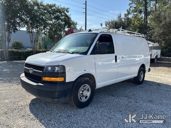 (Jacksonville, FL) 2018 Chevrolet Express G2500 Cargo Van Runs & Moves