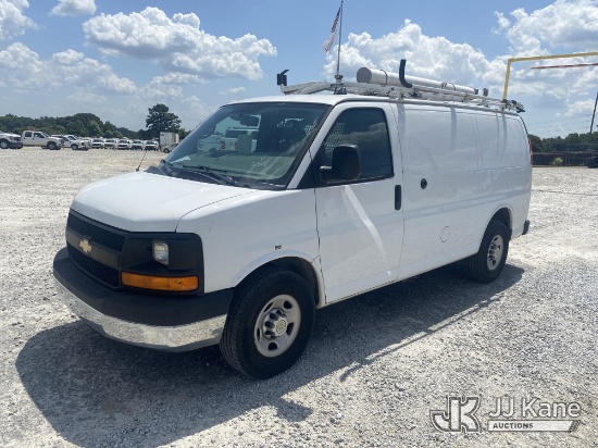 (Villa Rica, GA) 2014 Chevrolet Express G2500 Cargo Van Runs & Moves